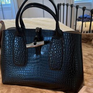 Elegant Black Crocodile-Embossed Longchamp Handbag